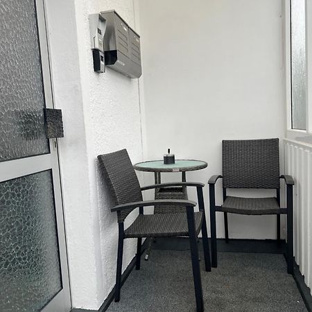 Moderne Helle 2,5 Zimmer Wohnung Mit Grossem Bad Und Kueche In Trossingen Exteriér fotografie