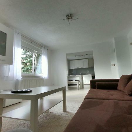Moderne Helle 2,5 Zimmer Wohnung Mit Grossem Bad Und Kueche In Trossingen Exteriér fotografie
