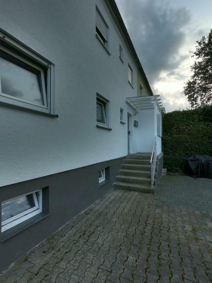 Moderne Helle 2,5 Zimmer Wohnung Mit Grossem Bad Und Kueche In Trossingen Exteriér fotografie